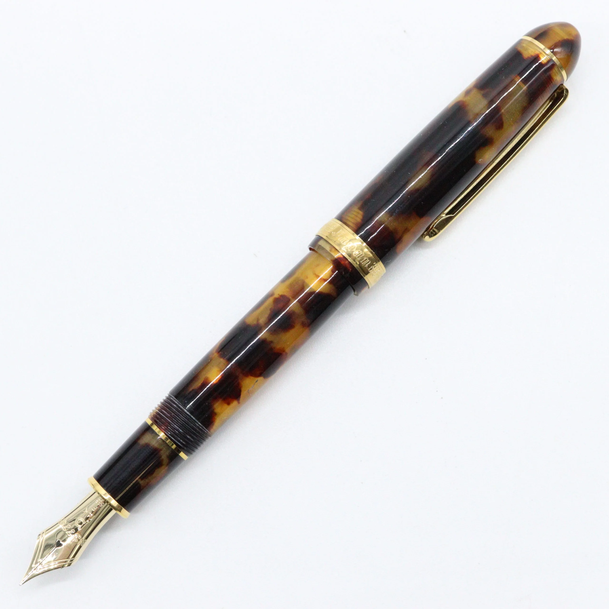 PLATINUM – #3776 Celluloid Fountain Pen 14K Gold – Tortoise