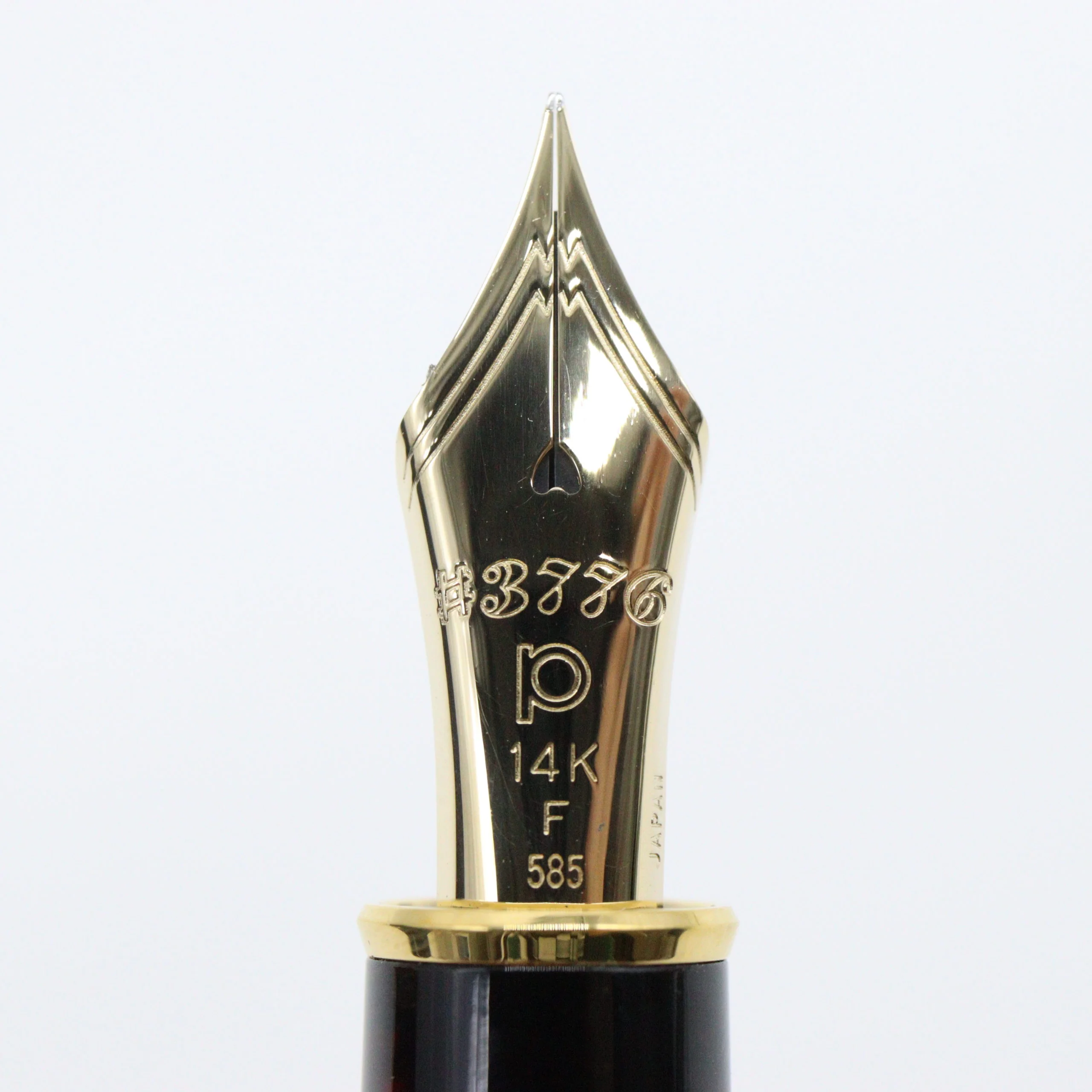PLATINUM – #3776 Celluloid Fountain Pen 14K Gold – Tortoise - Image 6