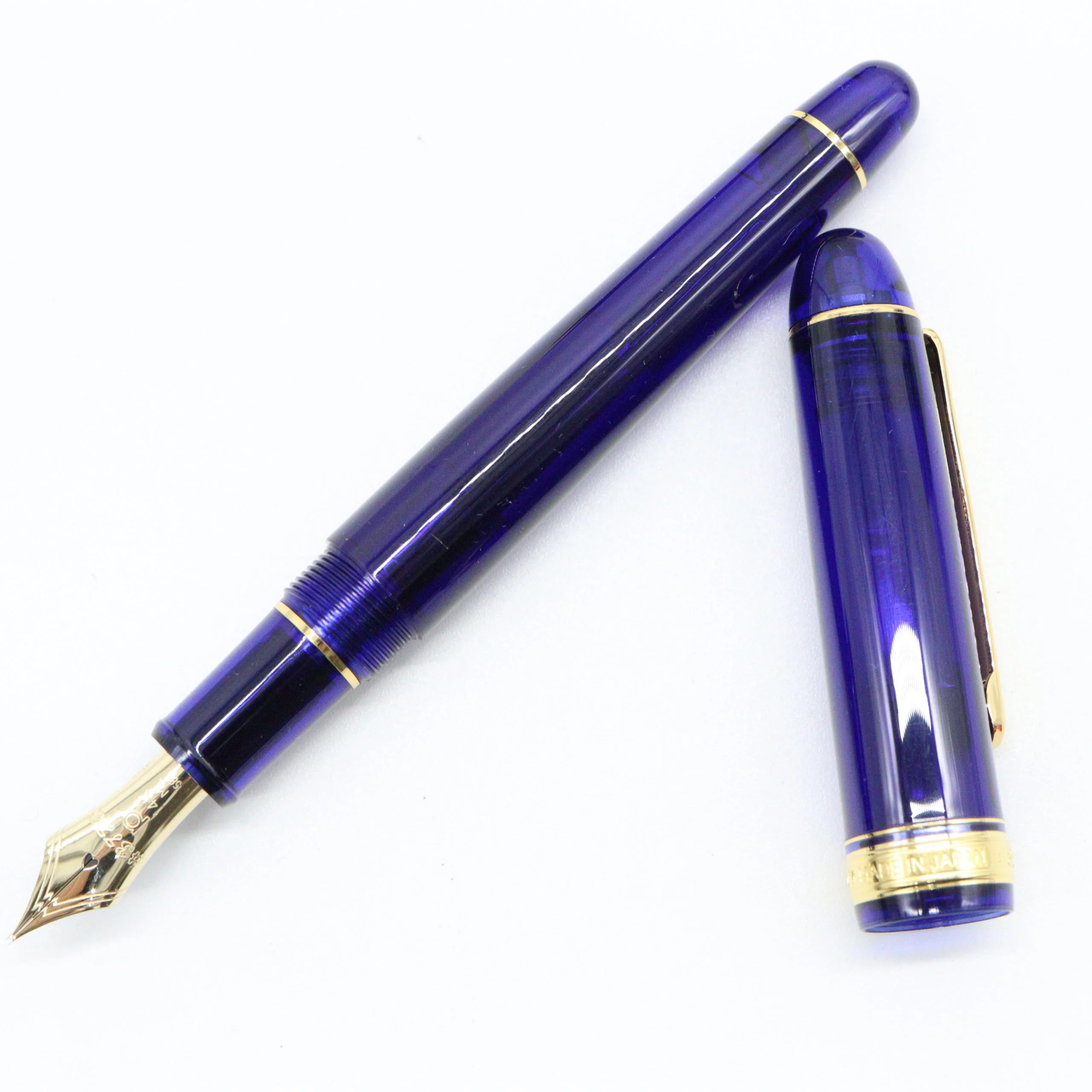 PLATINUM - #3776 Century Fountain Pen - Chartres Blue with Gold Trim - Image 13