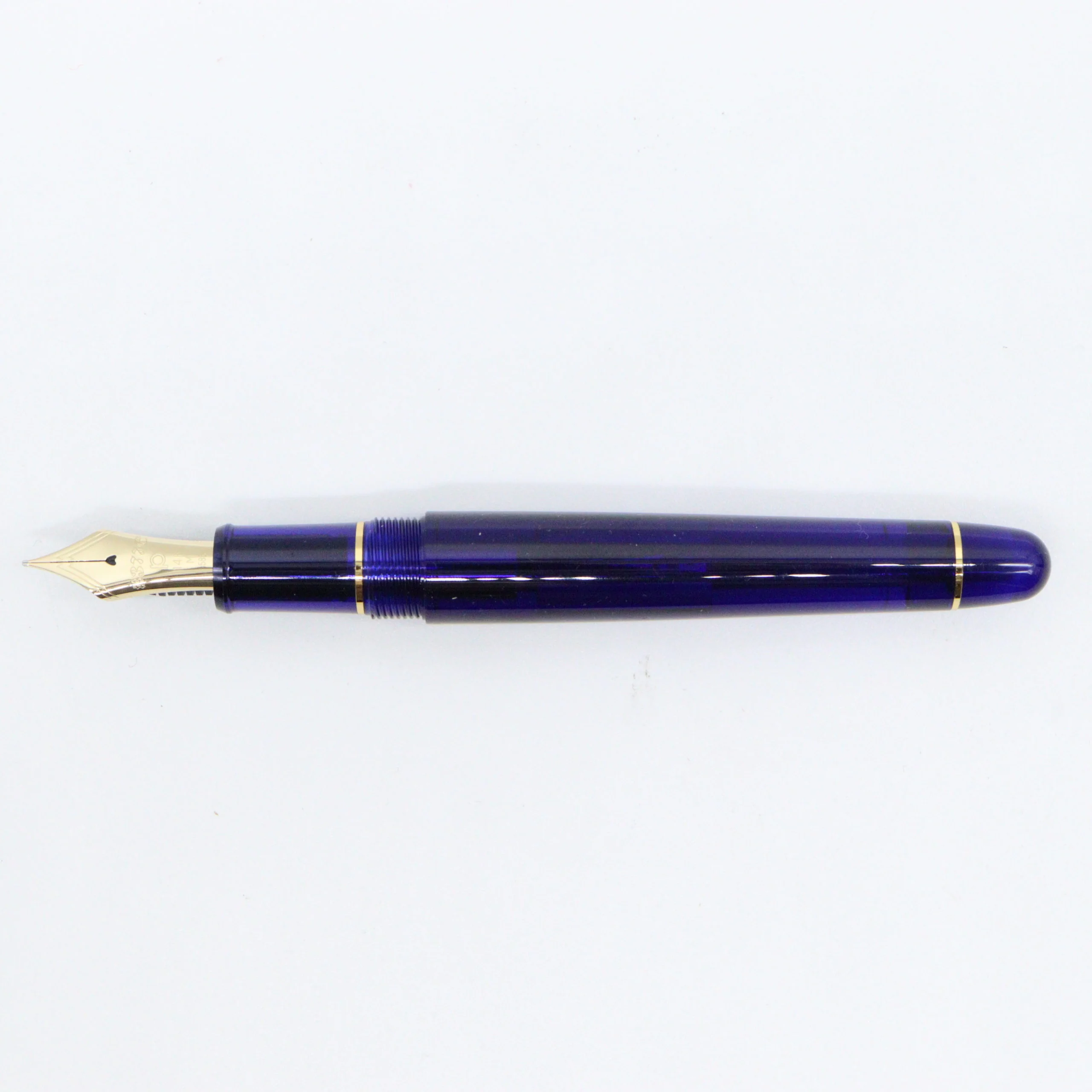 PLATINUM - #3776 Century Fountain Pen - Chartres Blue with Gold Trim - Image 6