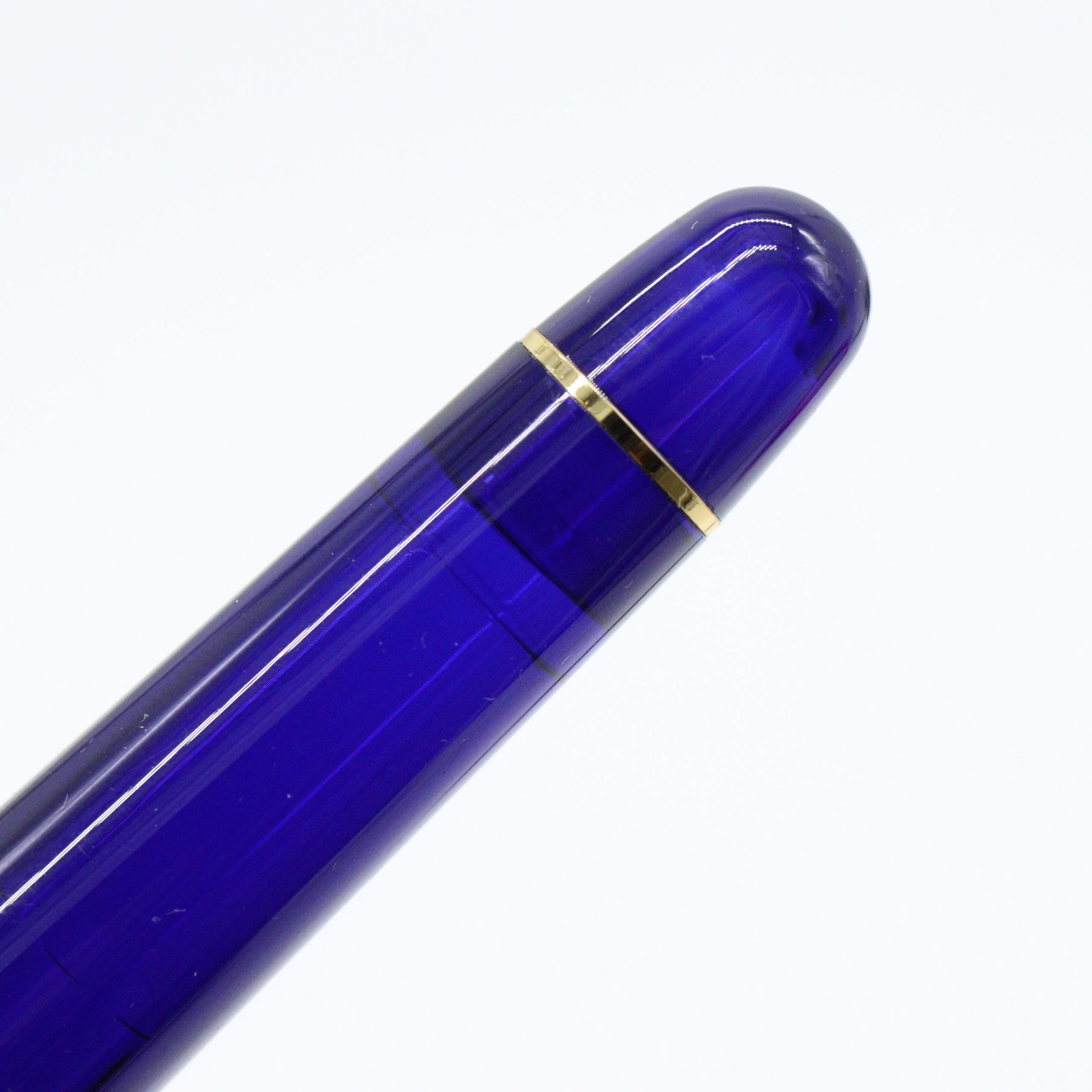 PLATINUM - #3776 Century Fountain Pen - Chartres Blue with Gold Trim - Image 8