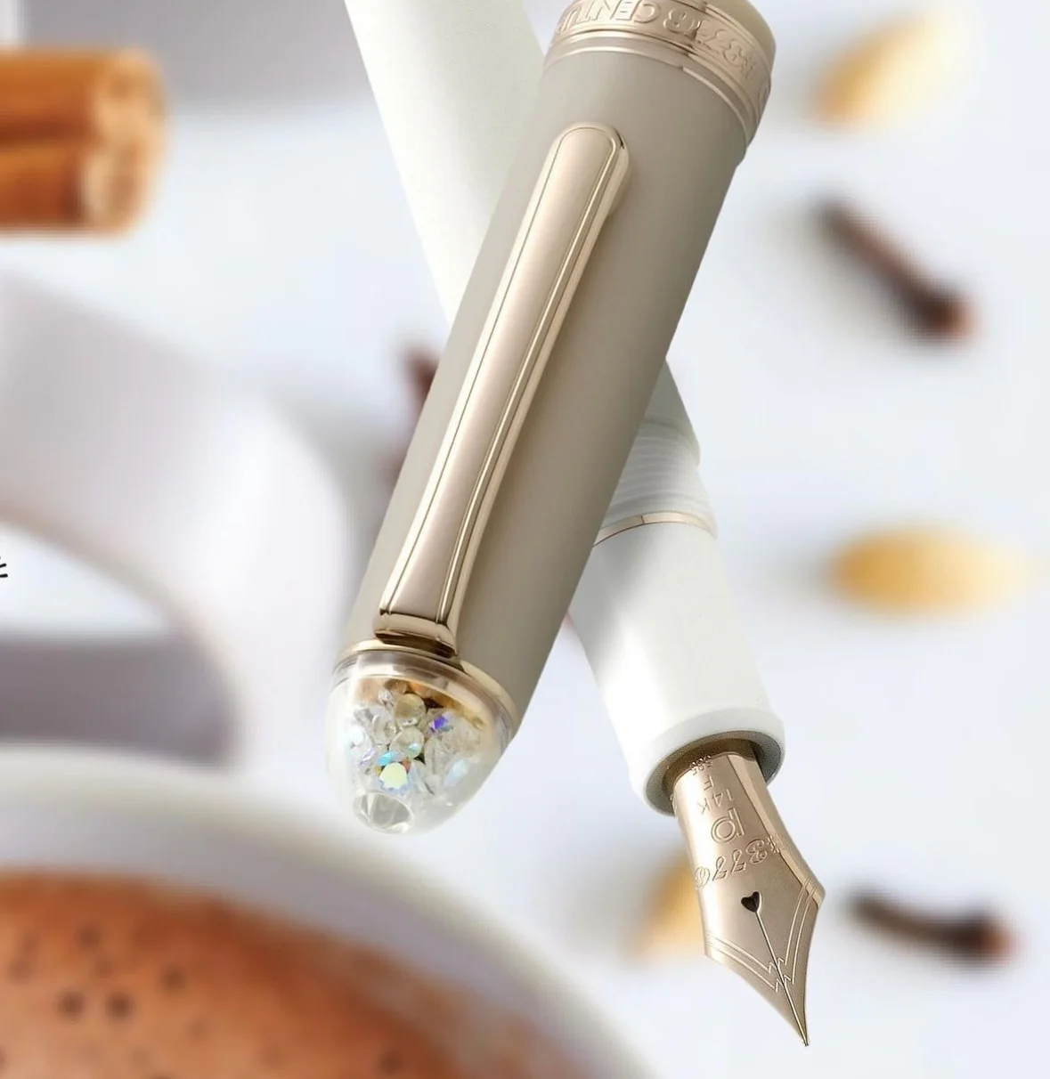 PLATINUM - #3776 Century Fountain Pen - Shape of Heart - Chai Latte - Image 2