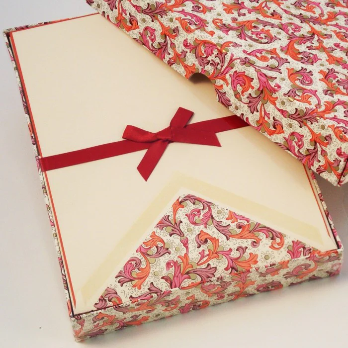 Rossi 1931 - Writing Papers and Lined Envelopes - Pink Flower - BSC025