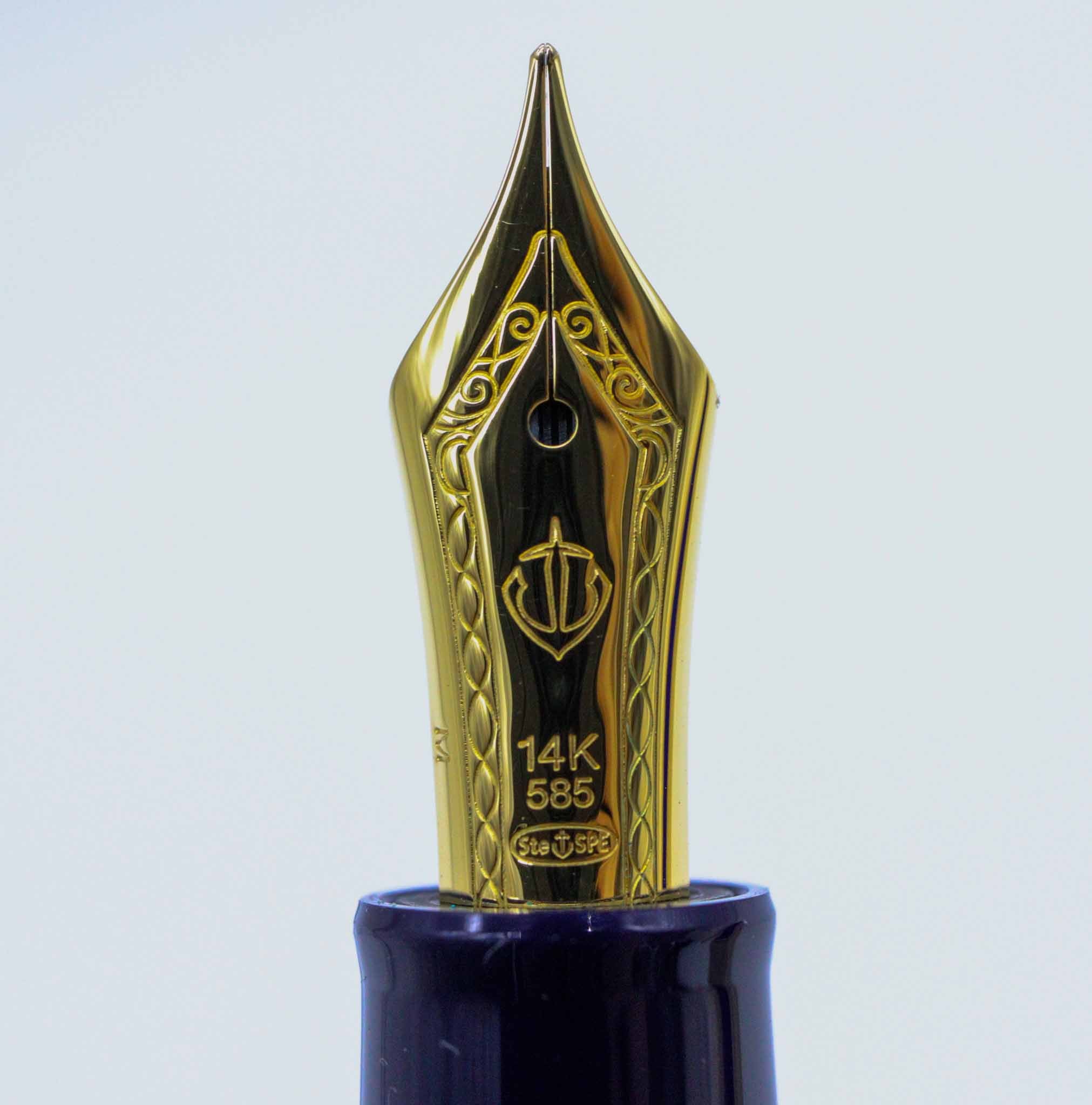 SAILOR PEN - 1911 Maki-e "Tsuru" Crane Fountain Pen - 14 KT Gold Medium Nib - Image 6