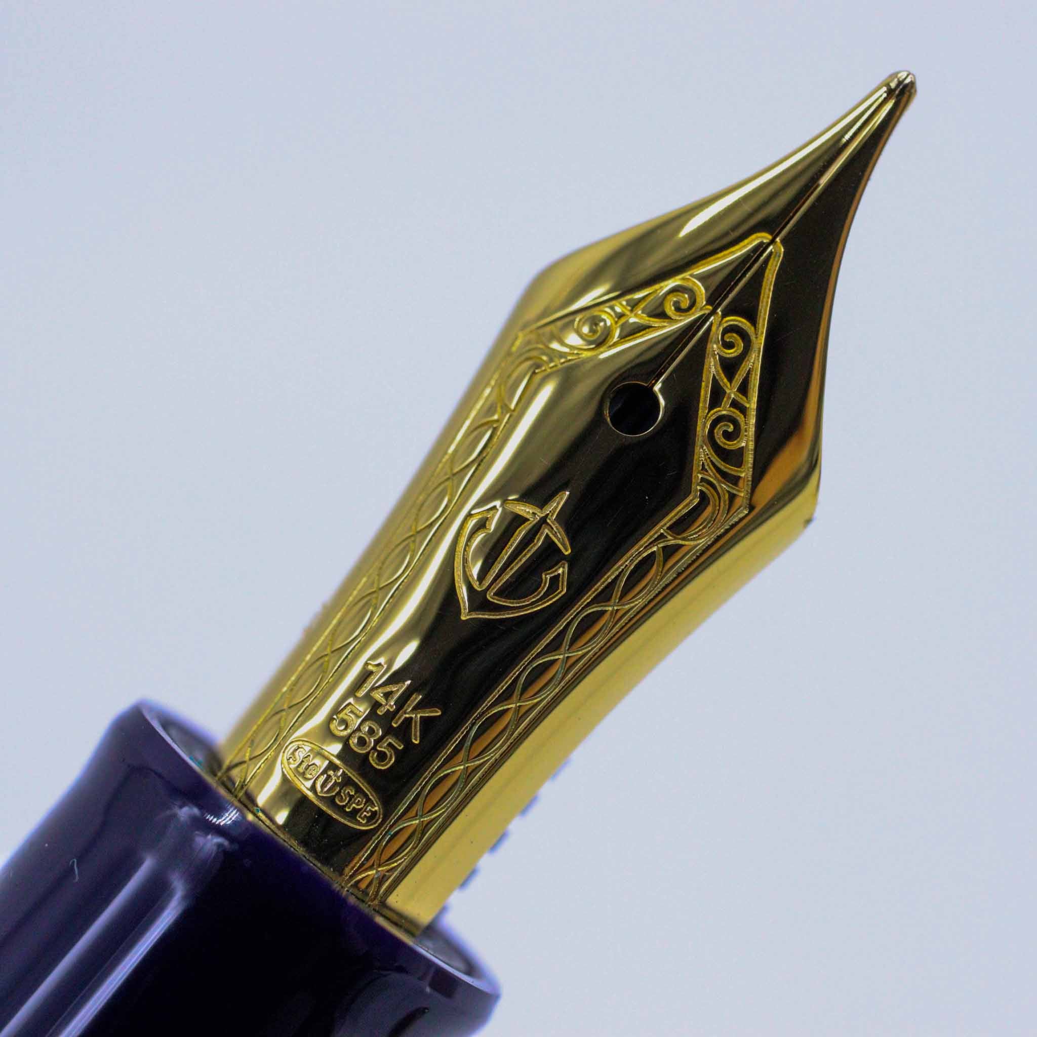 SAILOR PEN - 1911 Maki-e "Tsuru" Crane Fountain Pen - 14 KT Gold Medium Nib - Image 8
