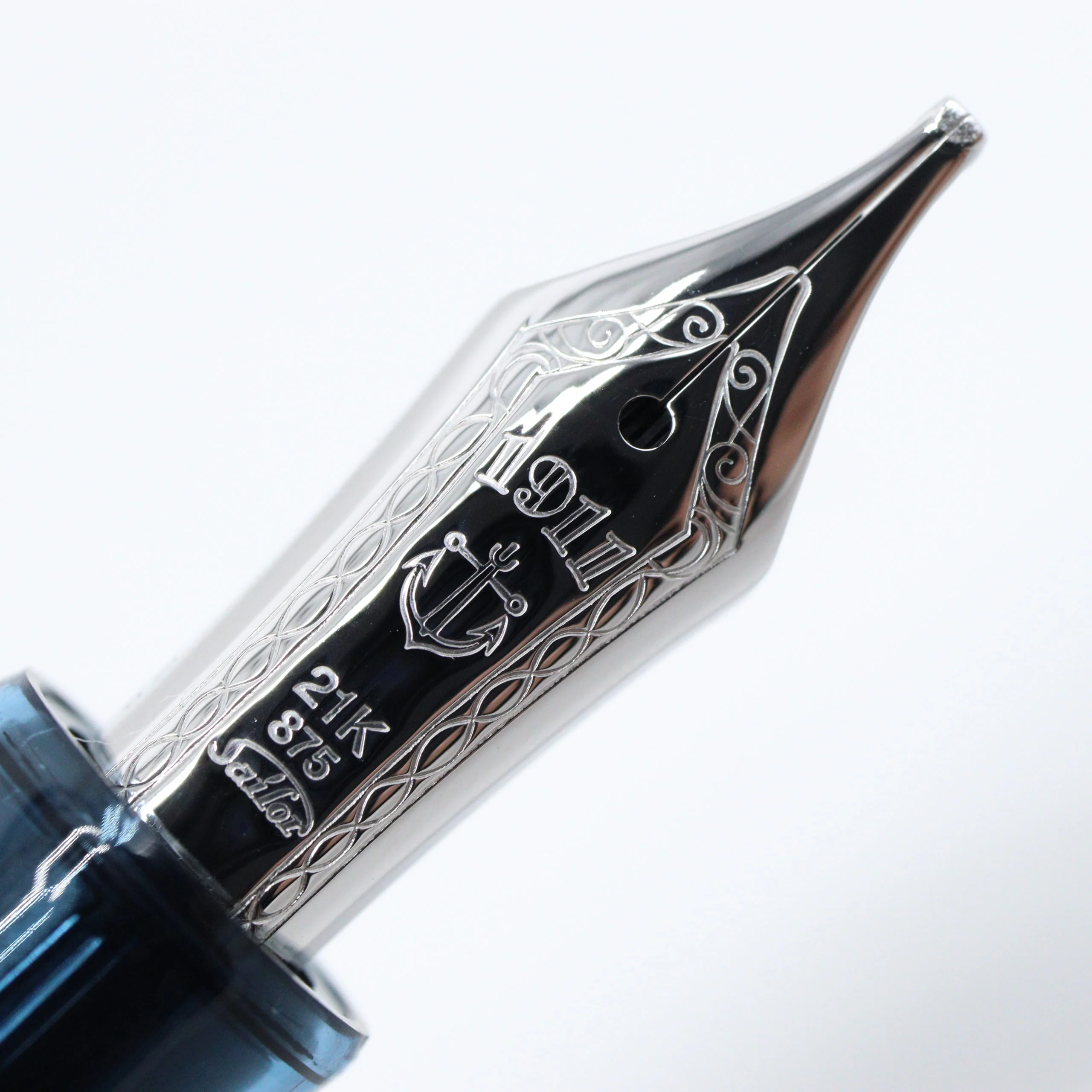 SAILOR PEN - 1911L 4AM FOUNTAIN PEN - 21K GOLD NIB - Image 6