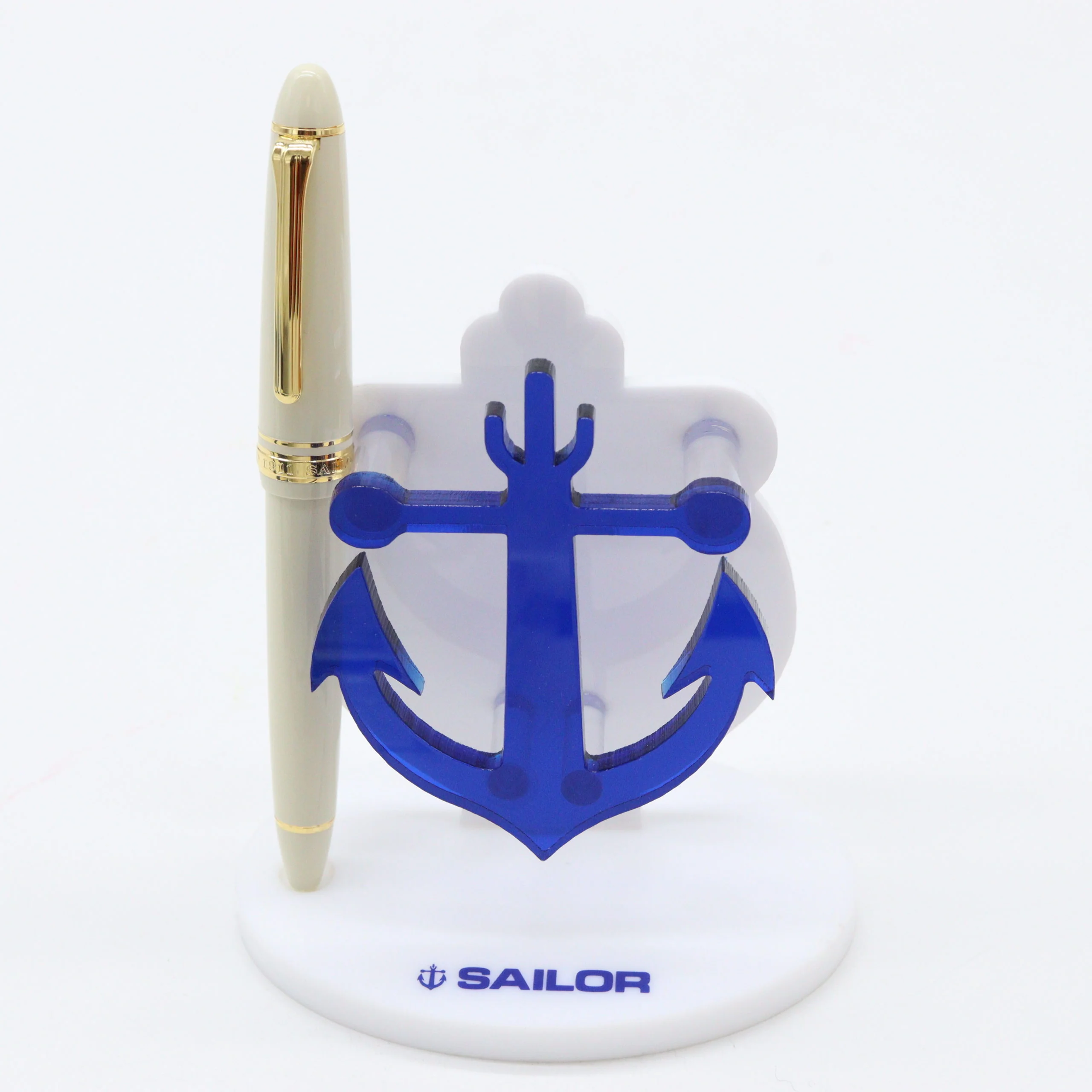 SAILOR PEN - 1911S Fountain Pen - 14K Gold Nib - Ivory and Gold Trim