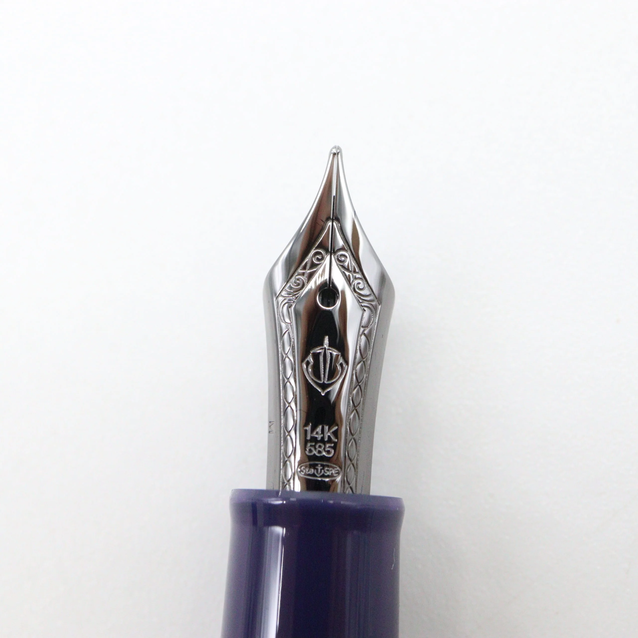 SAILOR PEN - 1911S "Wicked Witch of the West" Fountain Pen Iron-plated 14K Gold Nib - Image 3