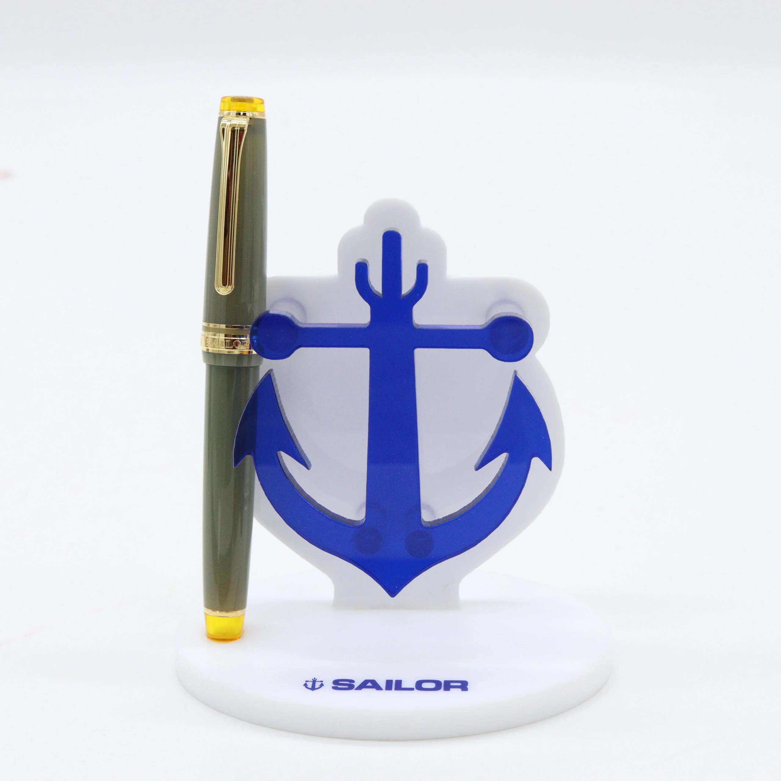 SAILOR PEN - LIMITED EDITION PROFESSIONAL GEAR Slim 14k Gold Nib - MANYO Fountain Pen Set - Nuts (Shirakashi-Yamabuki) - Image 2
