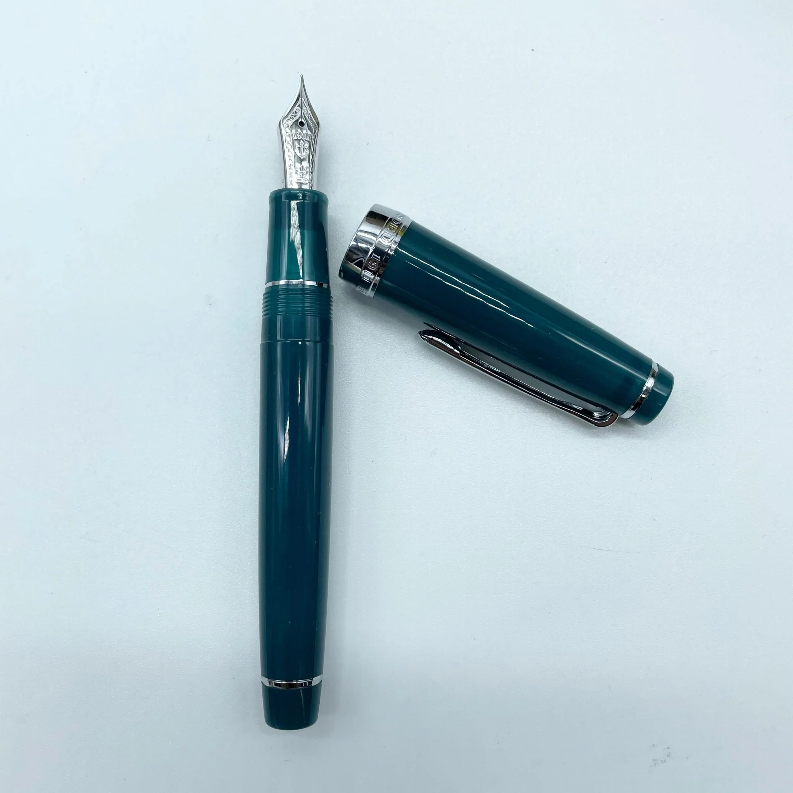 SAILOR PEN - Professional Gear 21K Gold Nib Fountain Pen - Special Edition "Ocean Blue" - Image 5