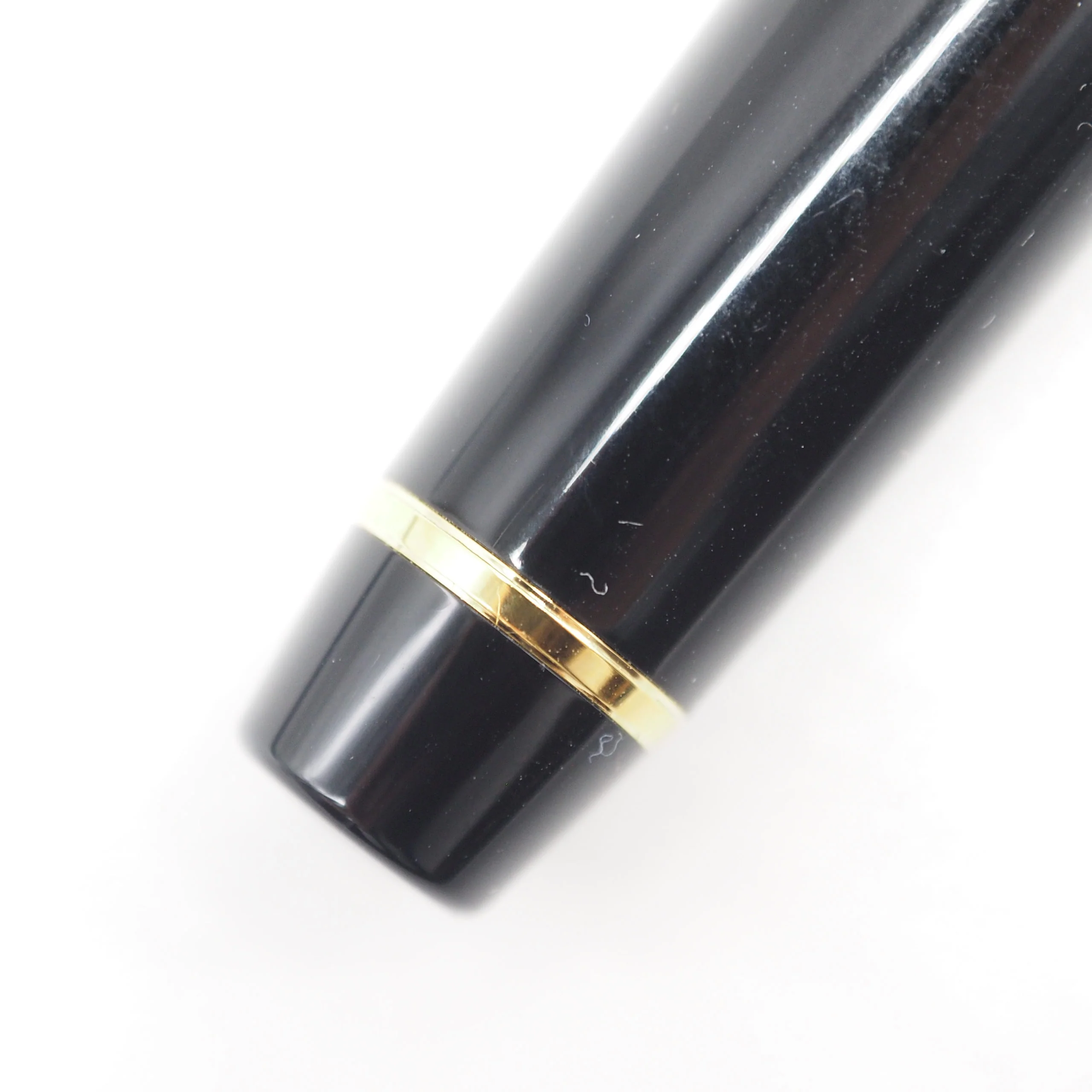 SAILOR PEN - Professional Gear Slim 14K Gold Nib Fountain Pen - Black and Gold - Image 8