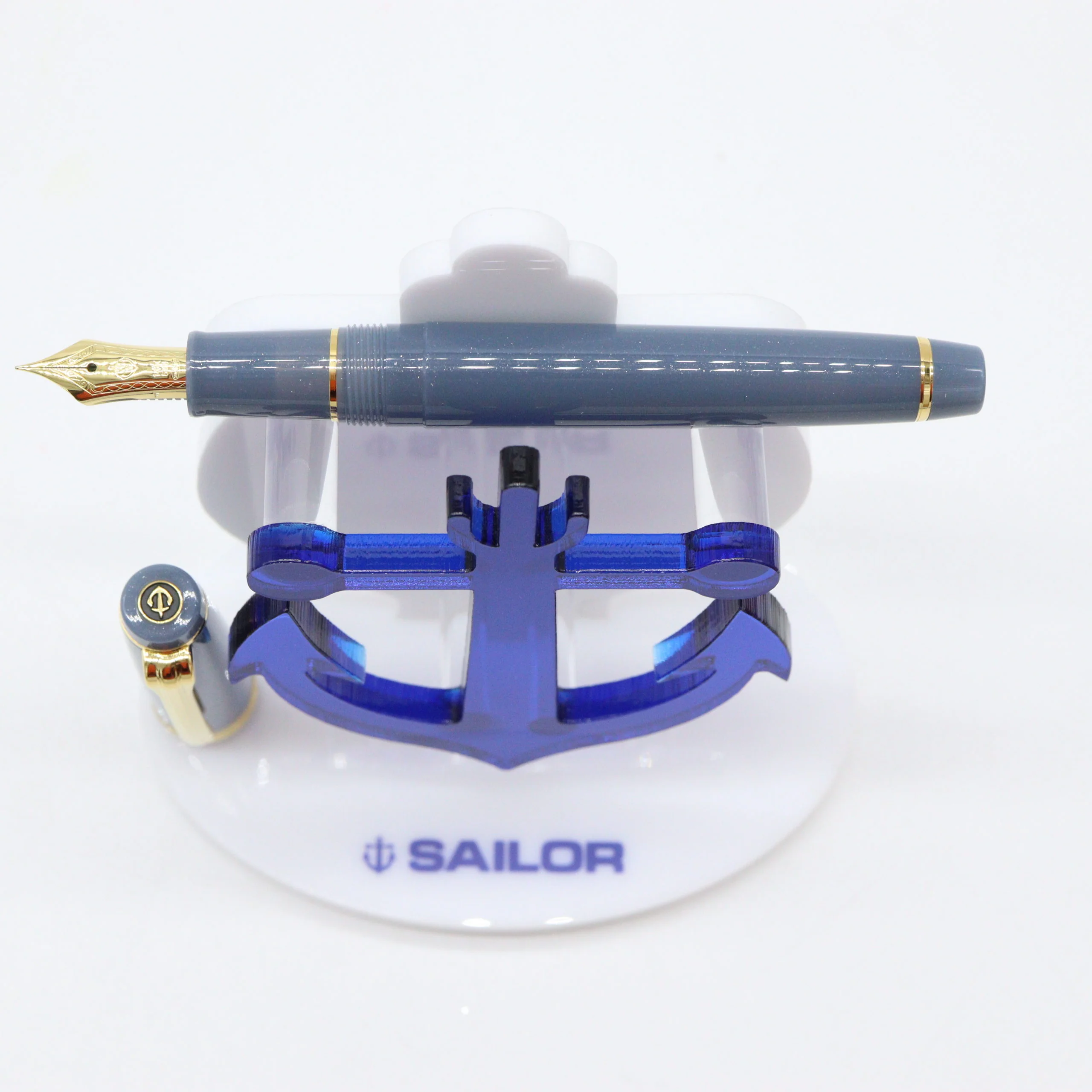 SAILOR PEN - Professional Gear Slim 14K Gold Nib - "Seasonal Festival" Fountain Pen - KOI - Image 2