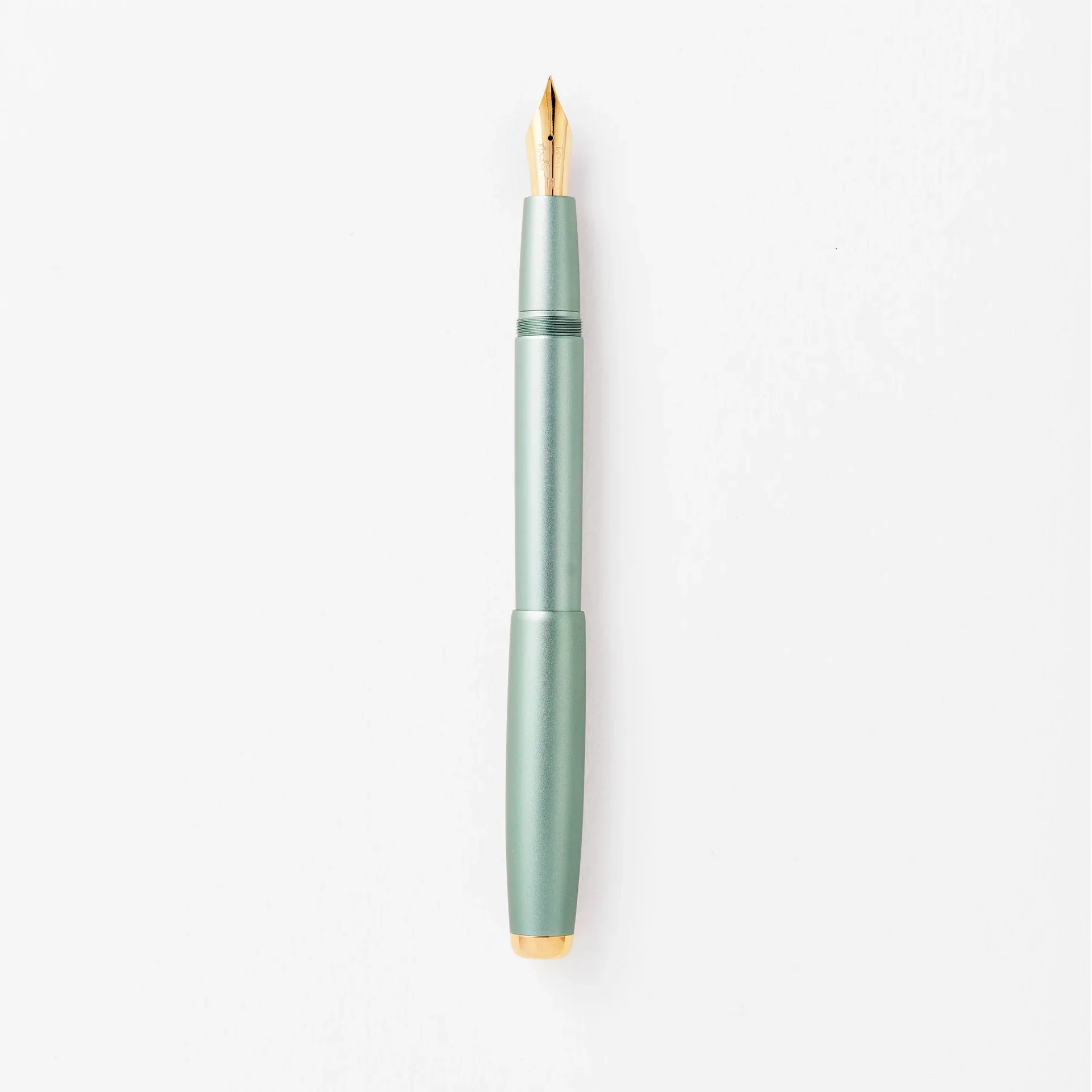 Tom's Studio - The Studio Fountain Pen - Sage