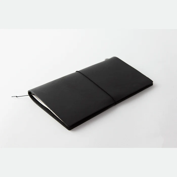 Traveler's Notebook - Starter Kit Leather Cover - Black - Regular Size