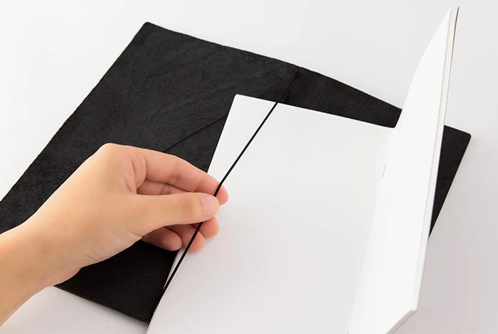 Traveler's Notebook - Starter Kit Leather Cover - Black - Regular Size - Image 5