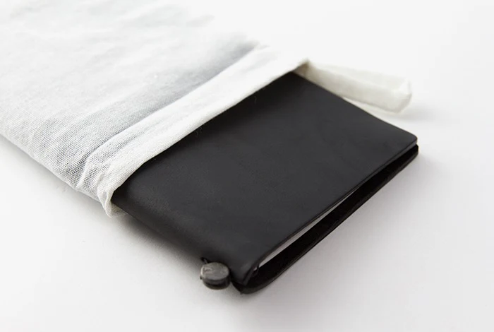 Traveler's Notebook - Starter Kit Leather Cover - Black - Regular Size - Image 7