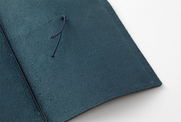 Traveler's Notebook - Starter Kit Leather Cover - Blue - Regular Size - Image 4