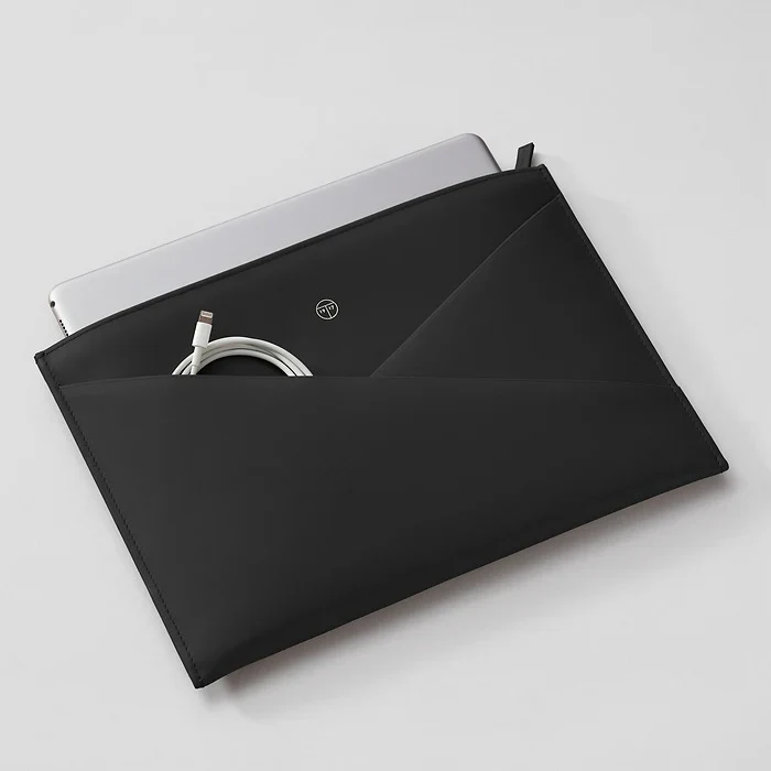 Treuleben - Wallaby Envelope Pouch - Nero