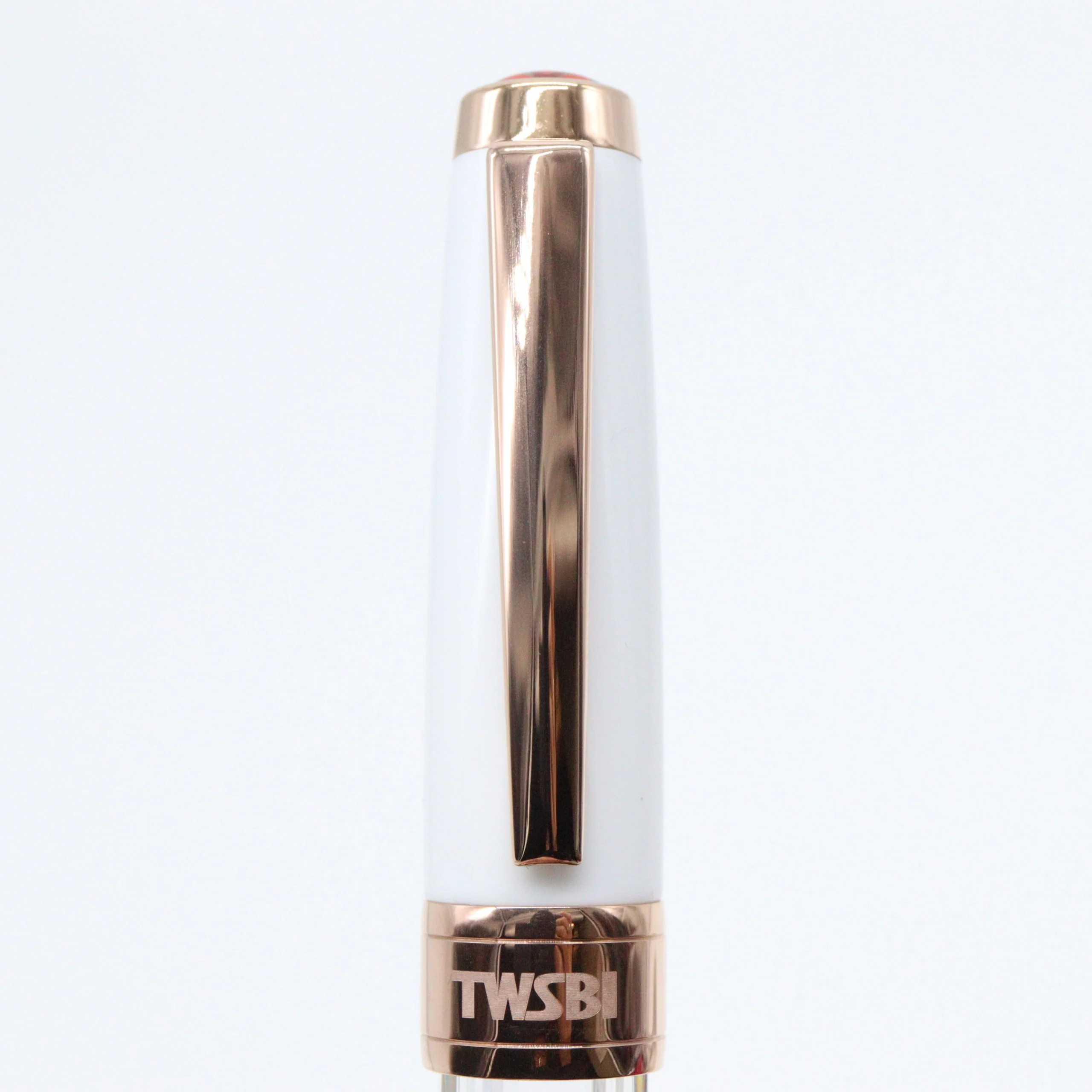 TWSBI - Diamond 580 - Fountain Pen - White & Rose Gold II - Image 10