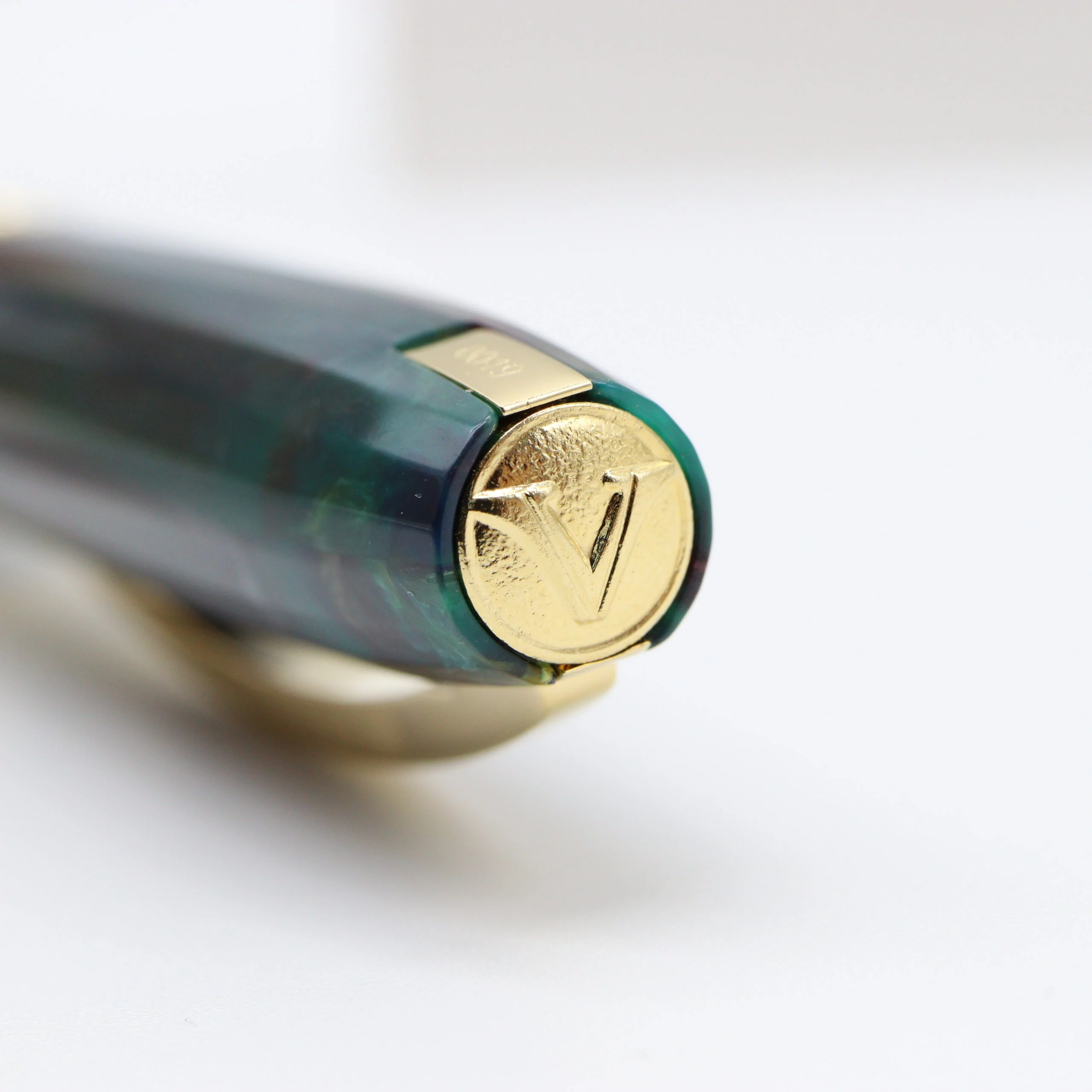 VISCONTI – Rollerball Pen Impressionist Collection – Van Gogh “The Novel Reader” - Image 7