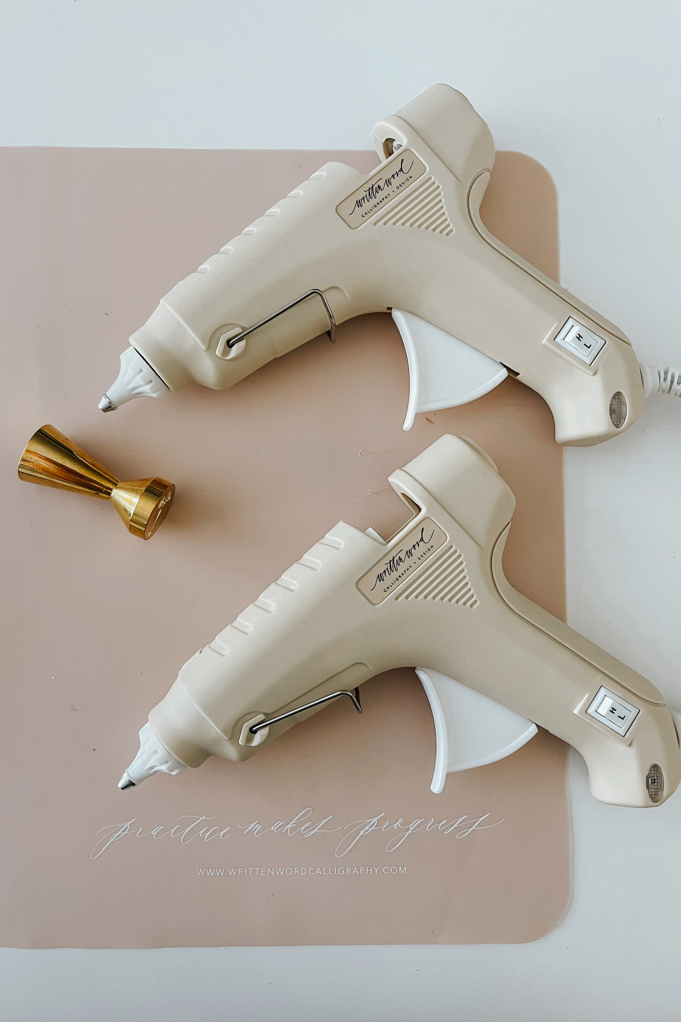Written Word Calligraphy - Dual-Heat Temperature Glue Gun for Wax Seals - Image 2